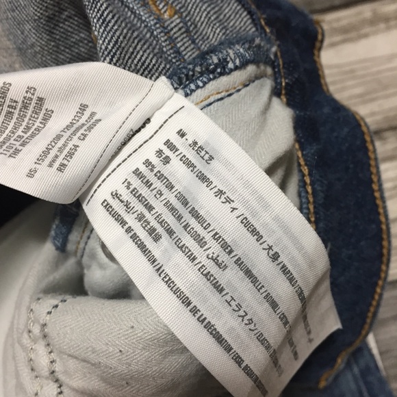 Abercrombie Fitch High Rise Mom Jeans Women’s 28/6R Blue Distressed (Inseam 26) - Picture 8 of 9